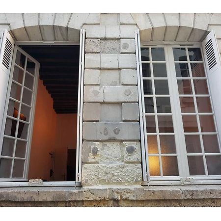 Appartamento Havre de paix avec extérieur au coeur du vieux Tours Esterno foto