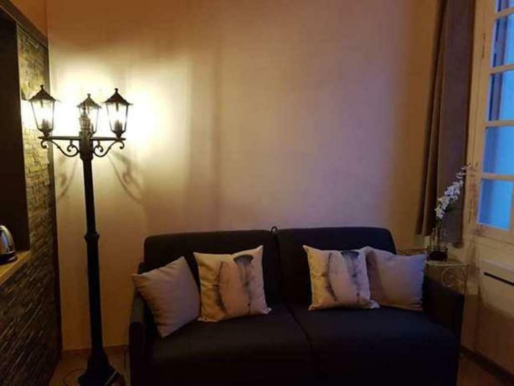 Appartamento Havre de paix avec extérieur au coeur du vieux Tours Esterno foto